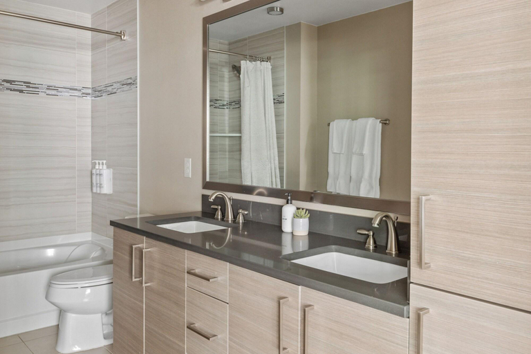 Bathroom 5, Kasa Denver Union Station Apartments, Denver