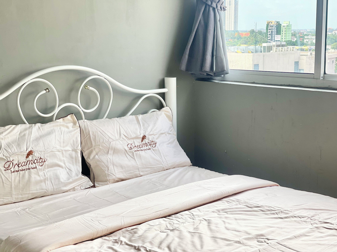 Bedroom 9