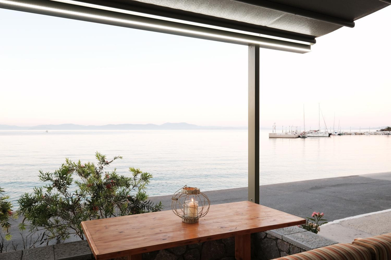 Others 5, Villas Ve, Peloponnese