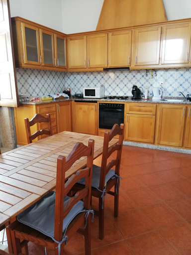 Others 4, casa cardeal saraiva, Ponte de Lima