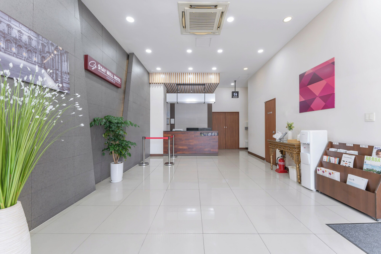 Others 3, Staywell Hotel, Jung