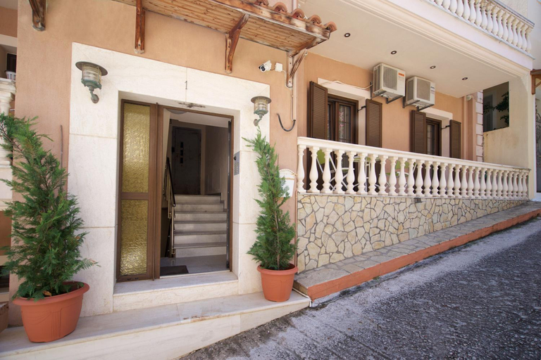 4, Dias Ground Floor Apartment, Ionian Islands