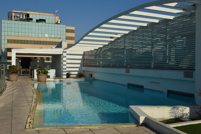 Sport & Beauty 2, Apart Lyon Suite, Santiago