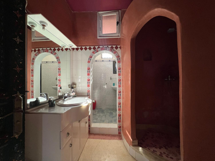Bathroom 4, Villa L Walida - Piscine chauffee, Essaouira