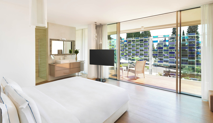 Bedroom 3, Eden Reserve Hotel, Brescia
