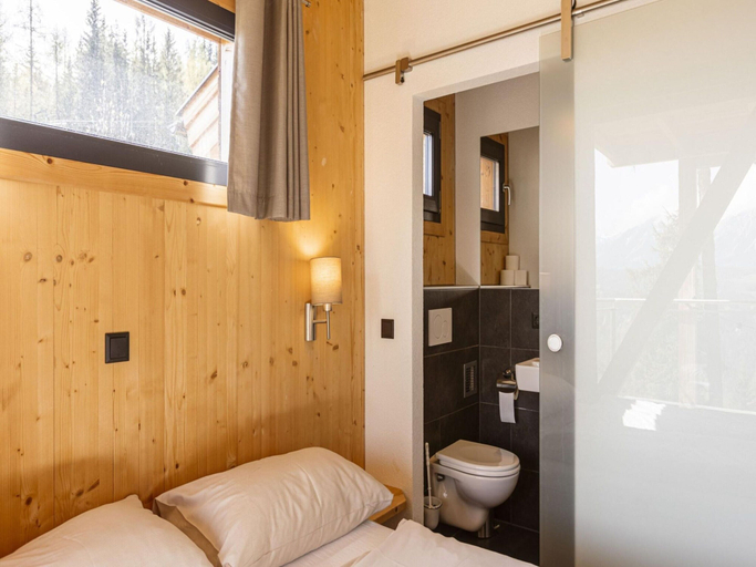 Bedroom 4, Premium Chalet With Infrared Sauna, Liezen