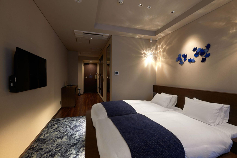 Bedroom 13