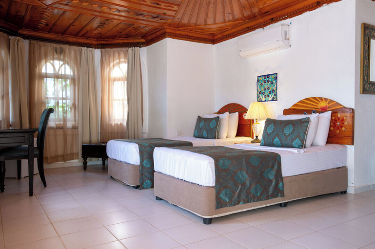 Bedroom 3, Wyndham Datca Perili Bay, Datça
