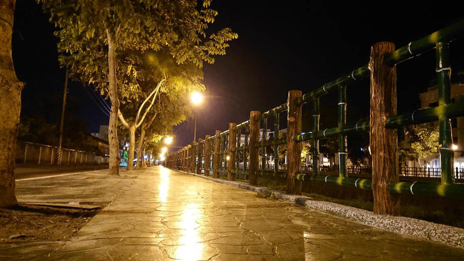 82 Elevator Hostel - Call for Discounts, Hualien