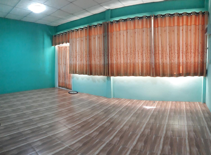 Others, Family House Resort, Chiang Khong