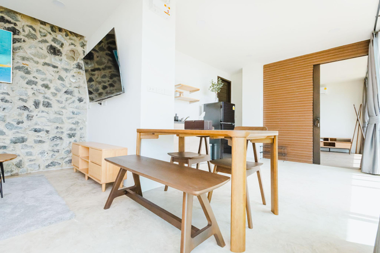 Dining Room 3