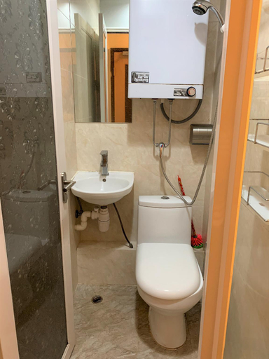 Bathroom 12