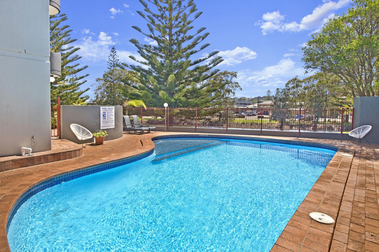 Sport & Beauty, Sundial 602 8-10 Hollingworth Street, Port Macquarie-Hastings - Pt A