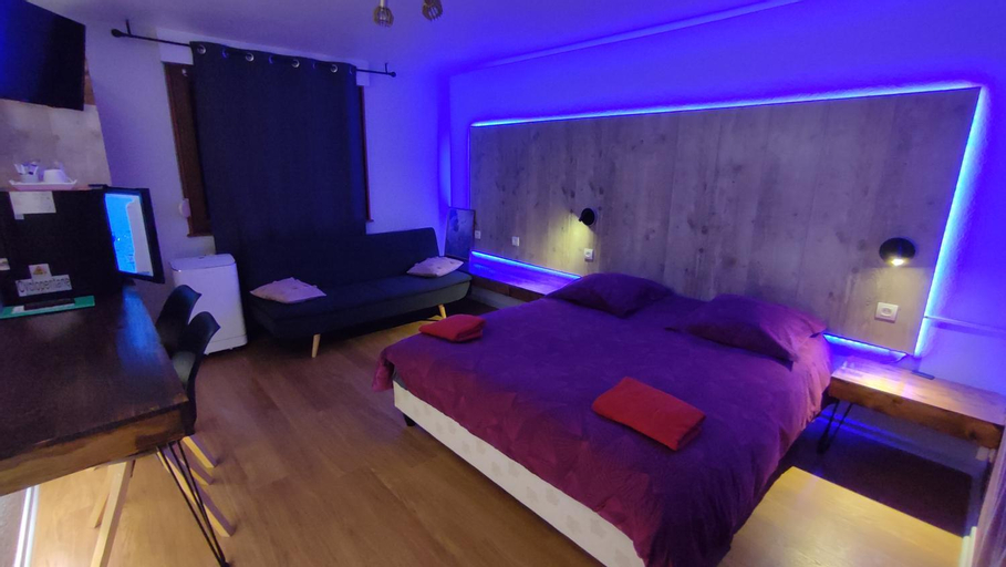 Bedroom 6