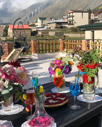 Food & Drinks 3, Vache Hotel, Kazbegi