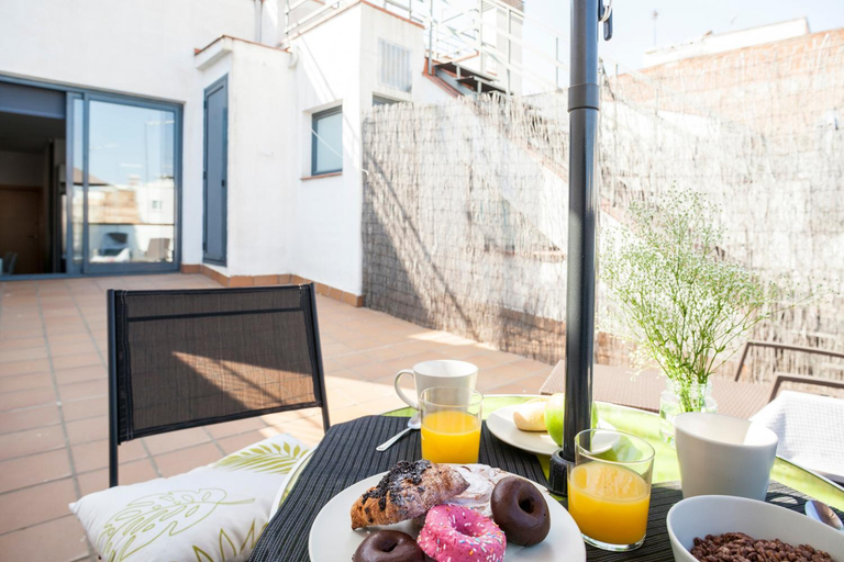 Food & Drinks 4, Feelathome Mozart Apartments, Barcelona