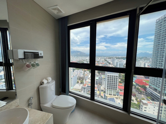 Bathroom 6
