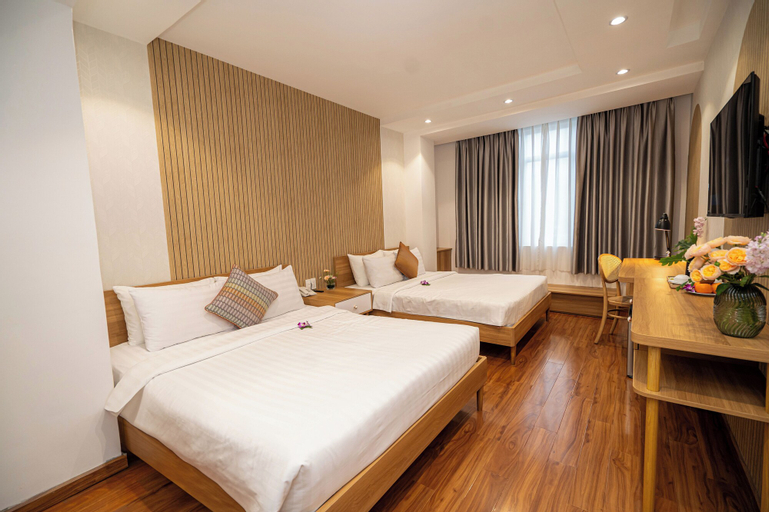 Bedroom 13