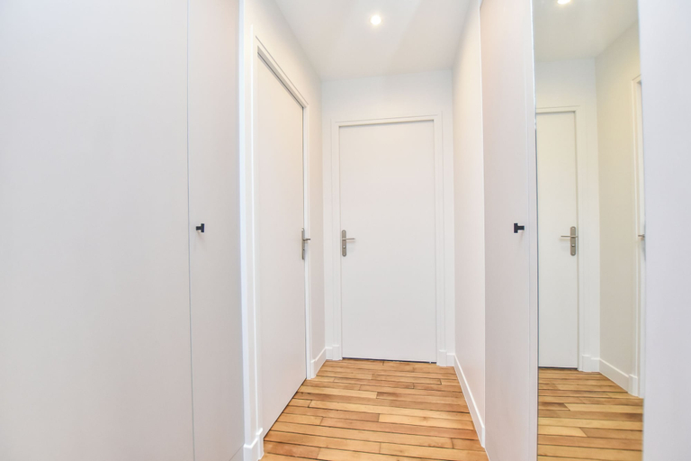 Others 5, Residence Paris Helder, Paris