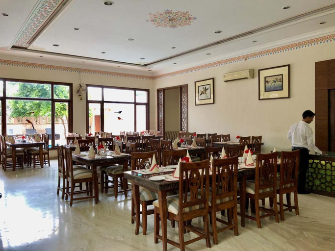 Food & Drinks 5, The Birder's Inn, Bharatpur