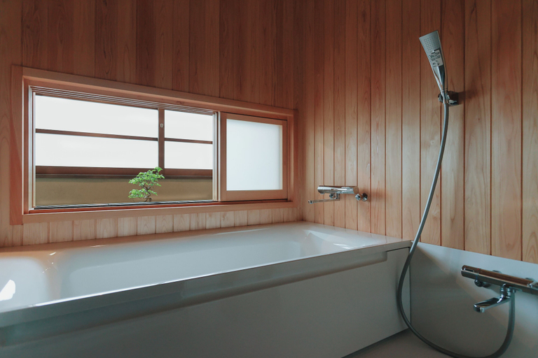 Bathroom 3, 八百熊川 Yao-Kumagawa, Wakasa