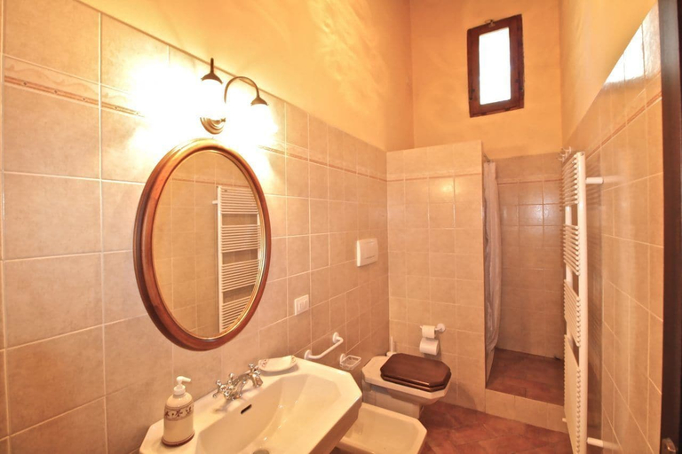 Bathroom, Villetta Capanna, Siena