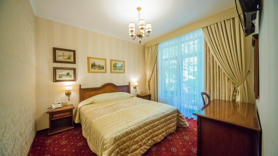 Bedroom, Fenix, Vinnyts'kyi