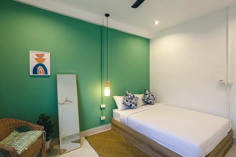 Bedroom 6