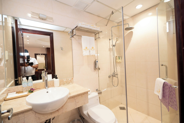 Bathroom 4