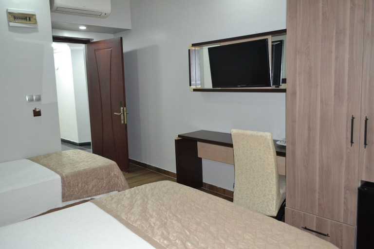 Bedroom 3, Adana Kucuksaat Hotel, Yüreğir