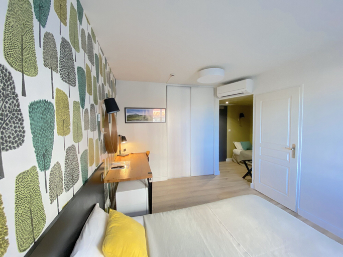 Bedroom 21