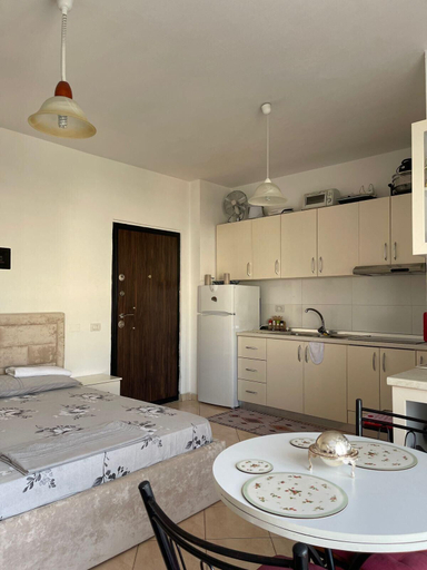 Others 4, Amazing 2-bed Apartment in Durres, Close to Beach, Durrësit