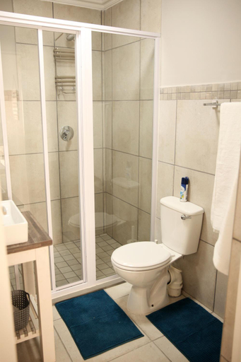 Bathroom 3, Mari-Amor Self-Catering Apartments, Eden