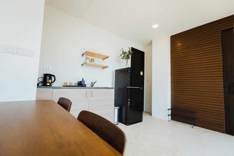 Dining Room 5