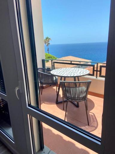 Others 5, Ocean Cliffs Apartments, Funchal