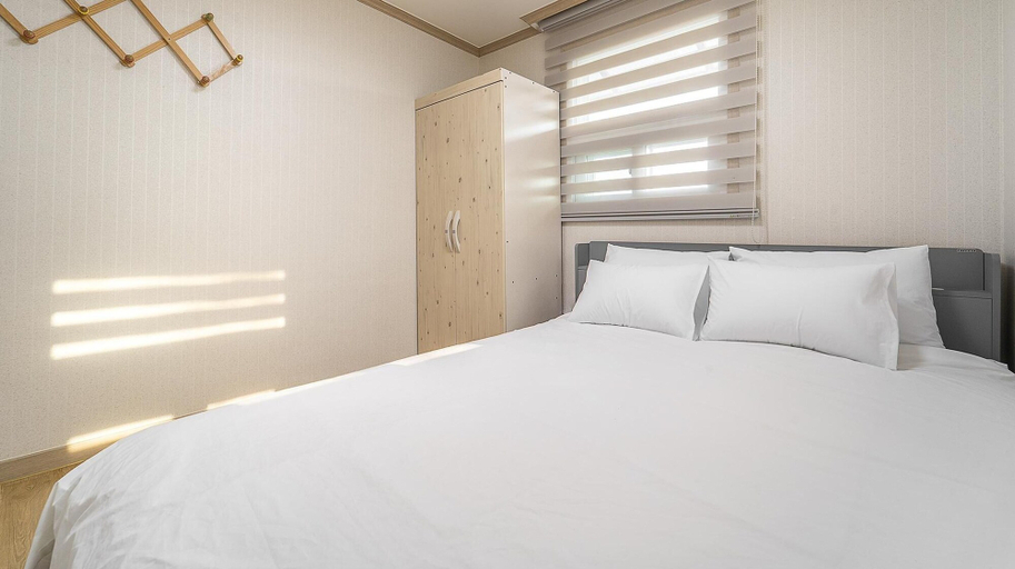 Bedroom, Yeongheungdo Ttobagi Pension, Ongjin