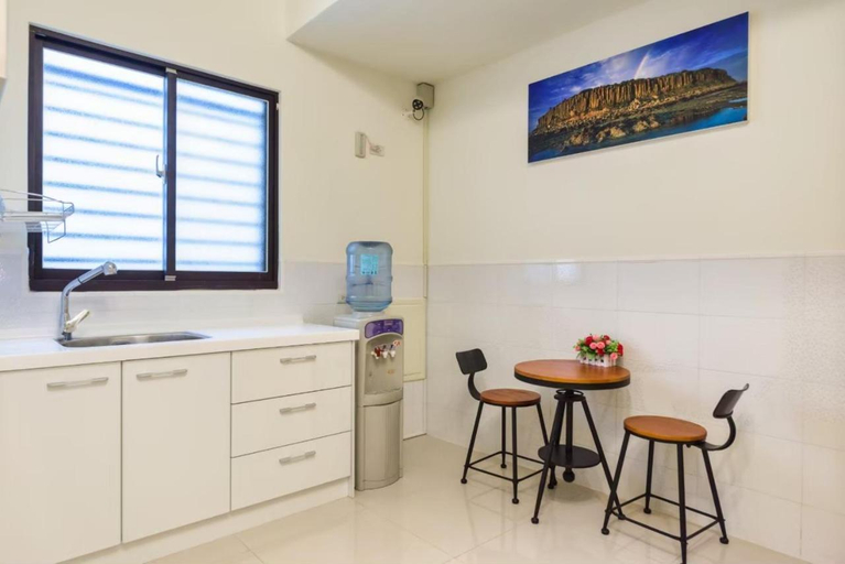 2, Clock B&B, Penghu