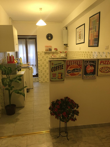 Others 2, Residenza Flaminia, Roma
