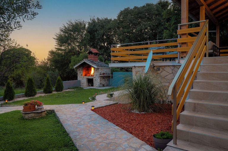 Exterior & Views 2, House Manda Adriatic, Skradin