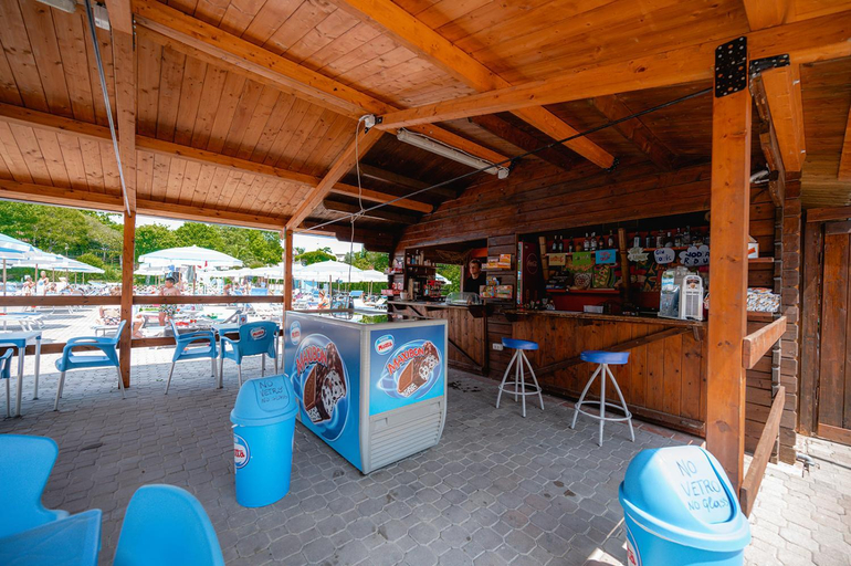 Food & Drinks 5, Centro Vacanze San Marino