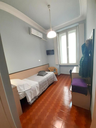 Bedroom 4, Albergo in Centro, Torino