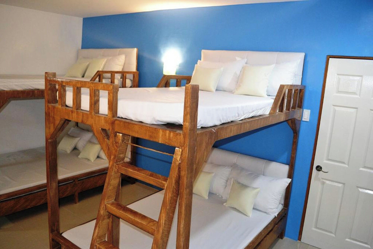 Bedroom 3, Casa Del Camba Hotel and Restaurant near Hundred Islands, Alaminos City
