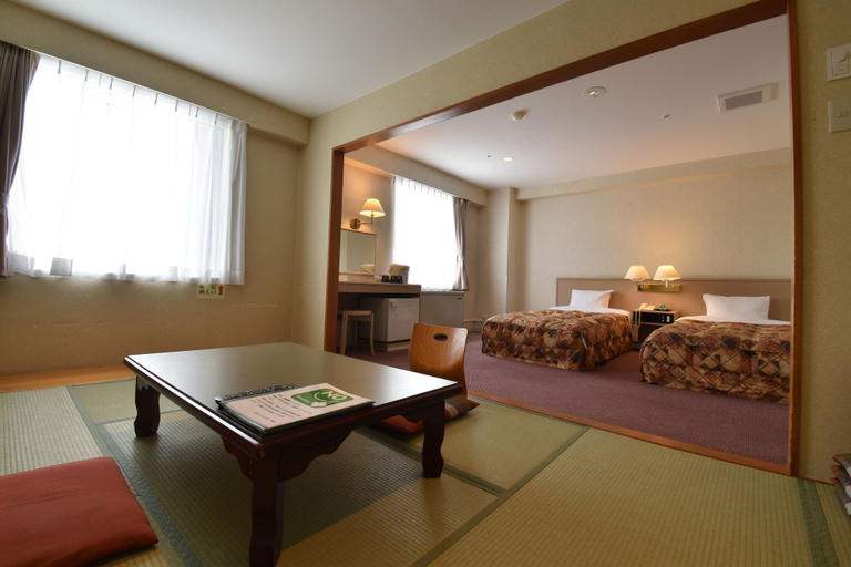 Bedroom 3, Hotel ParkHills, Biei