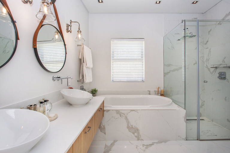 Bathroom 5, Wechmarshof, Cape Winelands