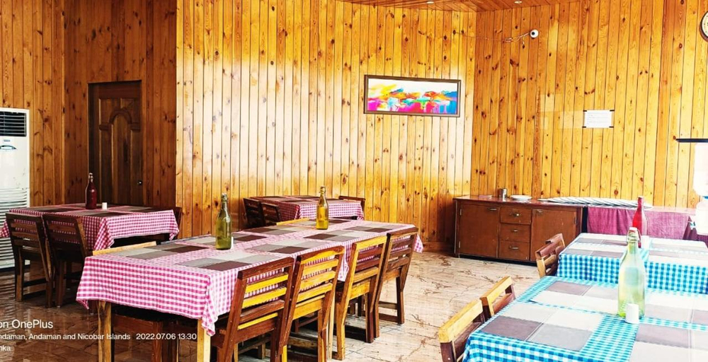 Food & Drinks 4, White Coral Beach Resort, South Andaman