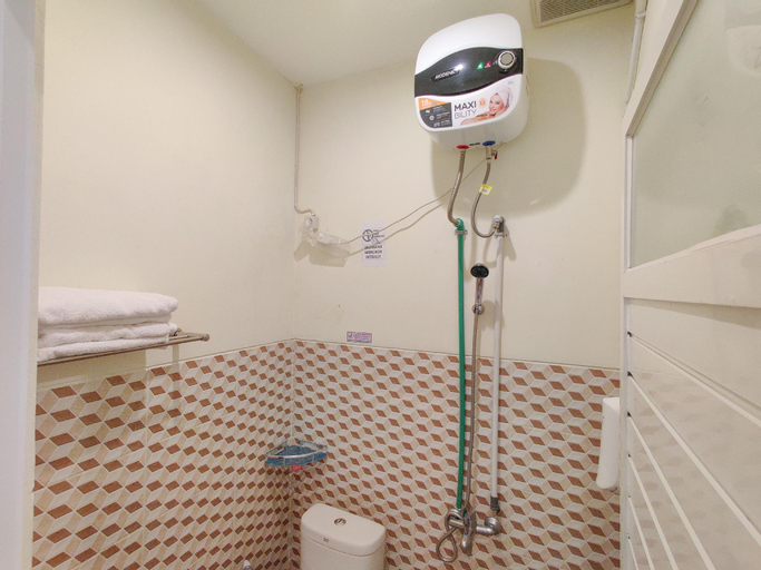 Bathroom 6