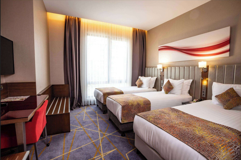 Bedroom 4, Ramada by Wyndham Istanbul Alibeykoy, Eyüp