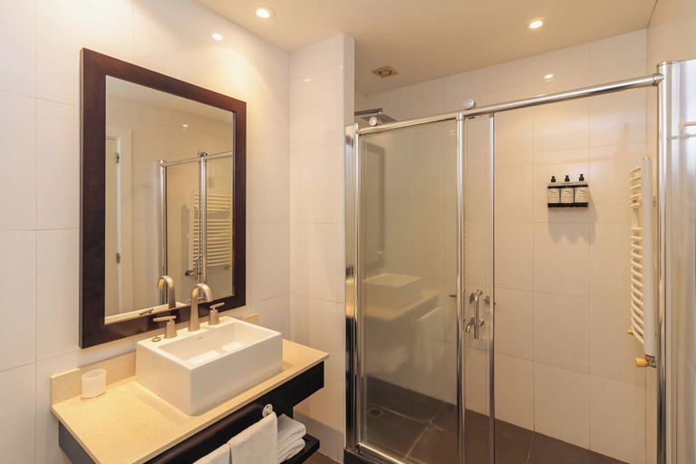 Bathroom 5, Amaike Hotel Golf & Spa Adults Only, Tandil