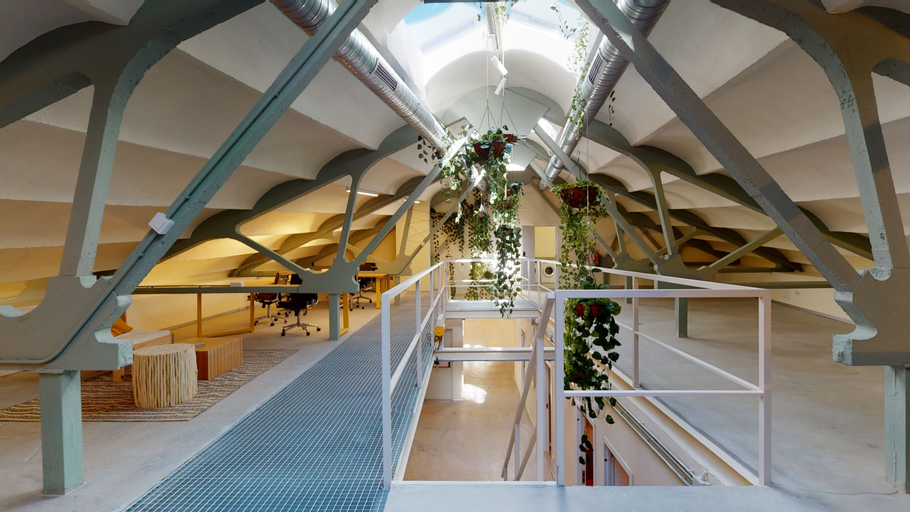 Exterior & Views 2, Ola Living Hostal Tetuan, Madrid