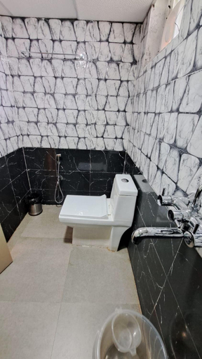 Bathroom, Stalwart Jajati, Khordha